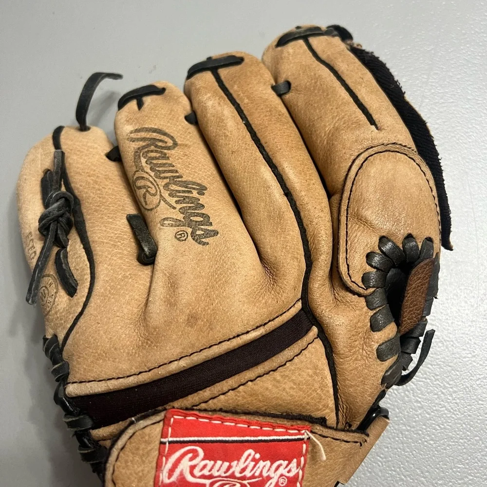 Rawlings tan baseball